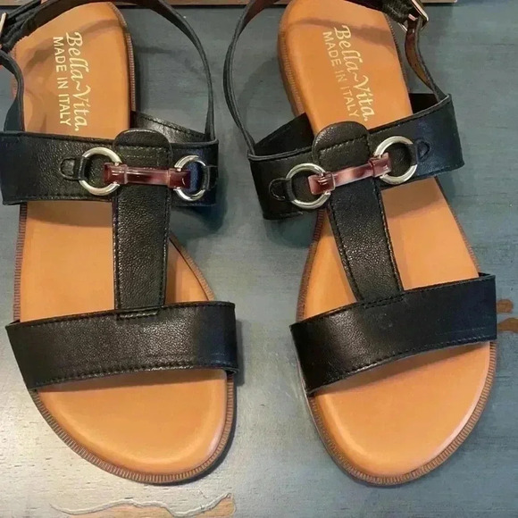 Brand new w/ box! BELLA-VITA Women’s Sandals - Picture 2 of 8